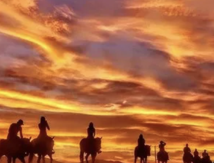Wild West Horseback Adeventures: Las Vegas Desert Sunset Horseback Ride with BBQ Dinner